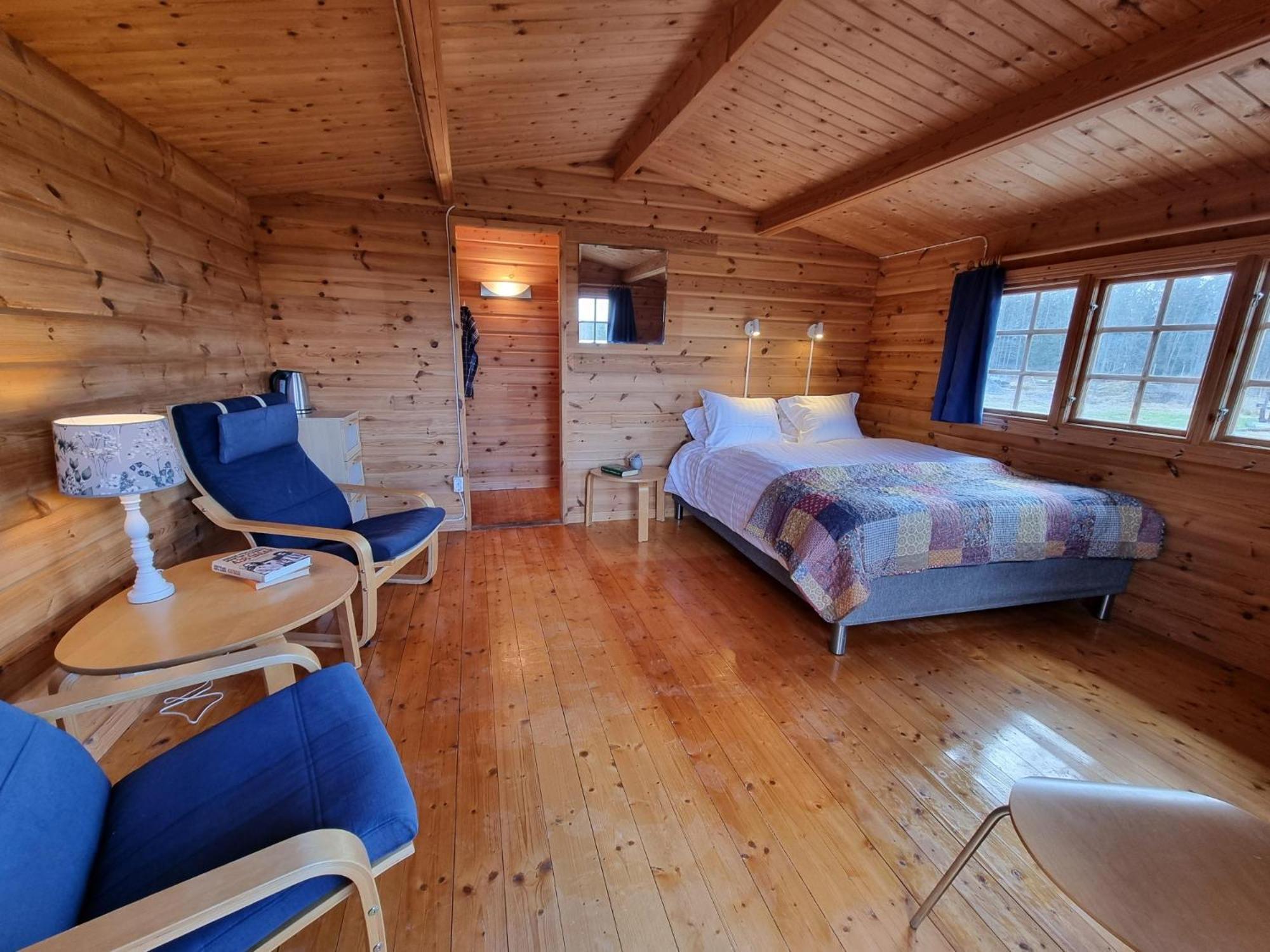 Villa Kaggestorps Gard Hjo Esterno foto